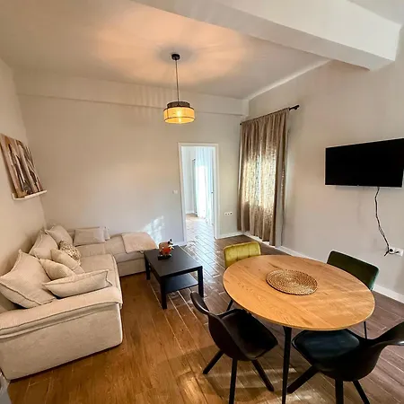 Grandpa's House Pidhima