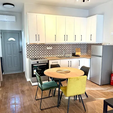 Grandpa's House * Pídhima